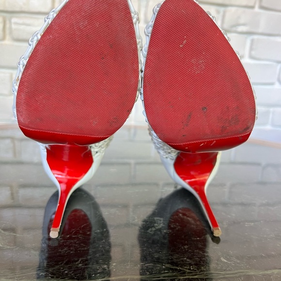 Christian Louboutin woven white leather zipper booties Dust bag included ❤️ - Picture 6 of 12